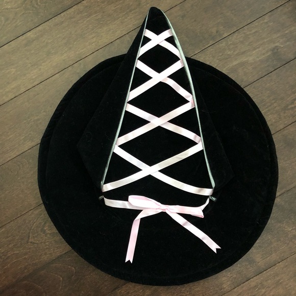 Witchy La Bouf Halloween Costume Witch - Picture 4 of 16